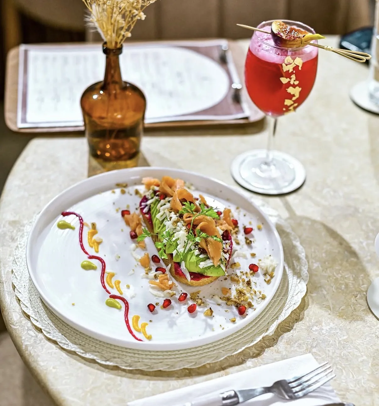 La Villa Parisienne – 7